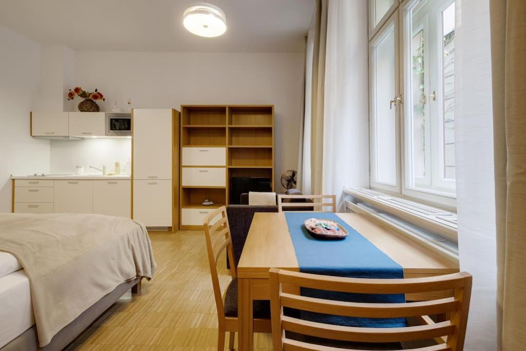 Appartement Deluxe In Prime Location *